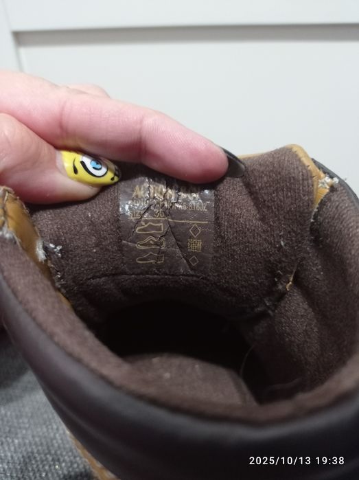 Buty 30 zimowe trzewiki trapery kozaki na zimę