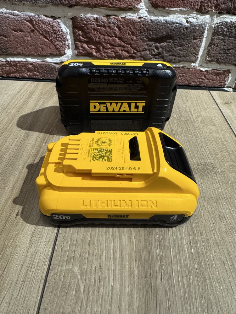 Аккумулятор высокотоковый Dewalt dcb240  4Ah (2024)