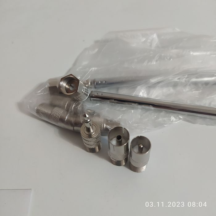 Телескопічні FM антени, з перехідником "мама" для музичного центру.