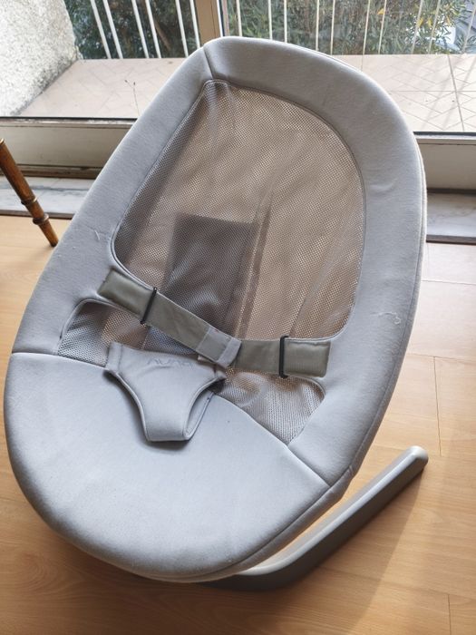 Vendo esperguicadeira numa bebe