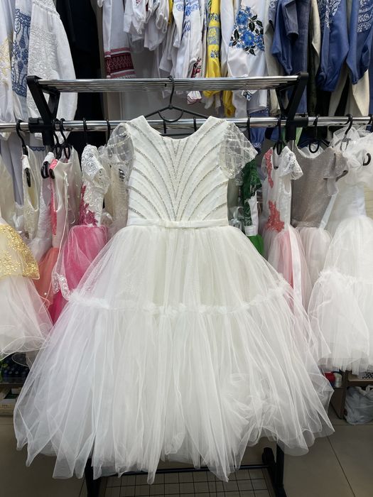 Дитячі святкові сукні