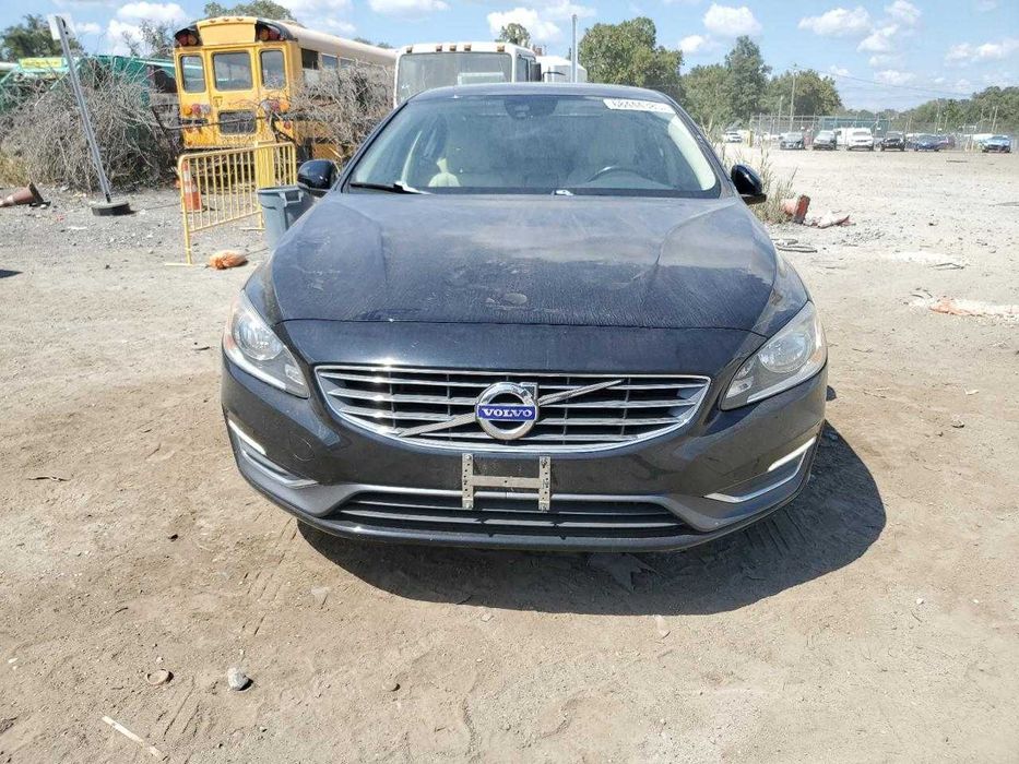 2017 Volvo S60 PREMIER