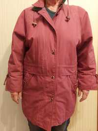 Продам женскую утепленную куртку большого размера