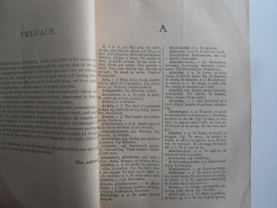 Dicionário Português-Inglês (1917)