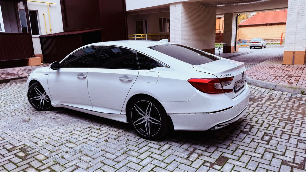 Honda Accord X 2.0h E-CVT Hybrid Touring 2022р