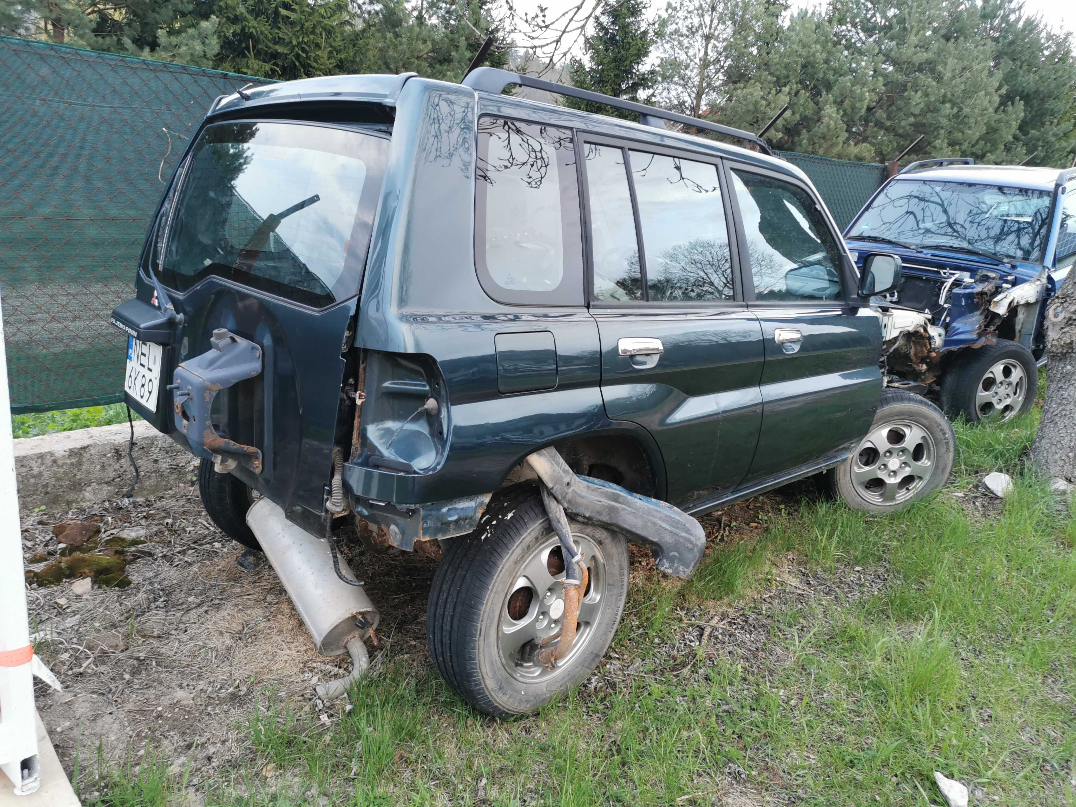 Mitsubishi Pajero Pinin silnika koła błotniki fotele inne kilka szt