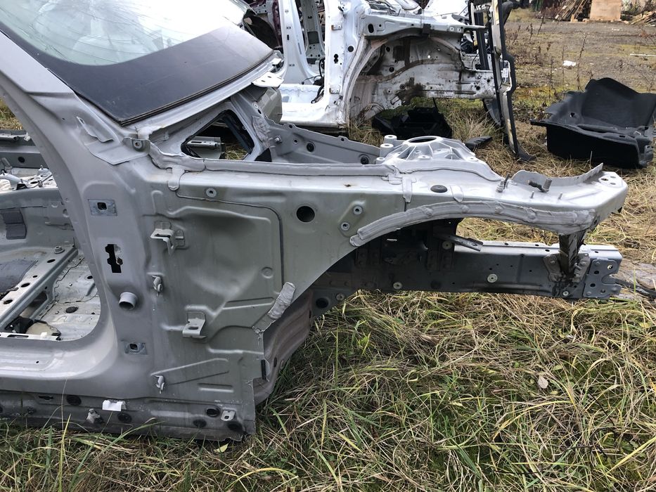 Чверть передня права четверть BMW 3 G20 Колір 490 2019-