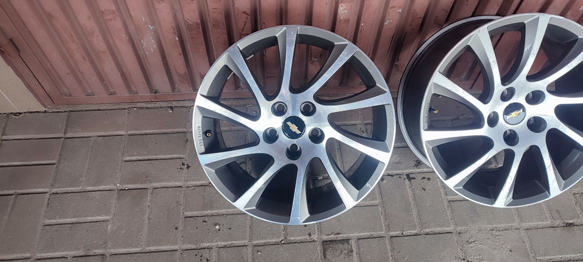 Alufelgi irmscher 18" 5x115 8J ET46 bicolor opel chevrolet