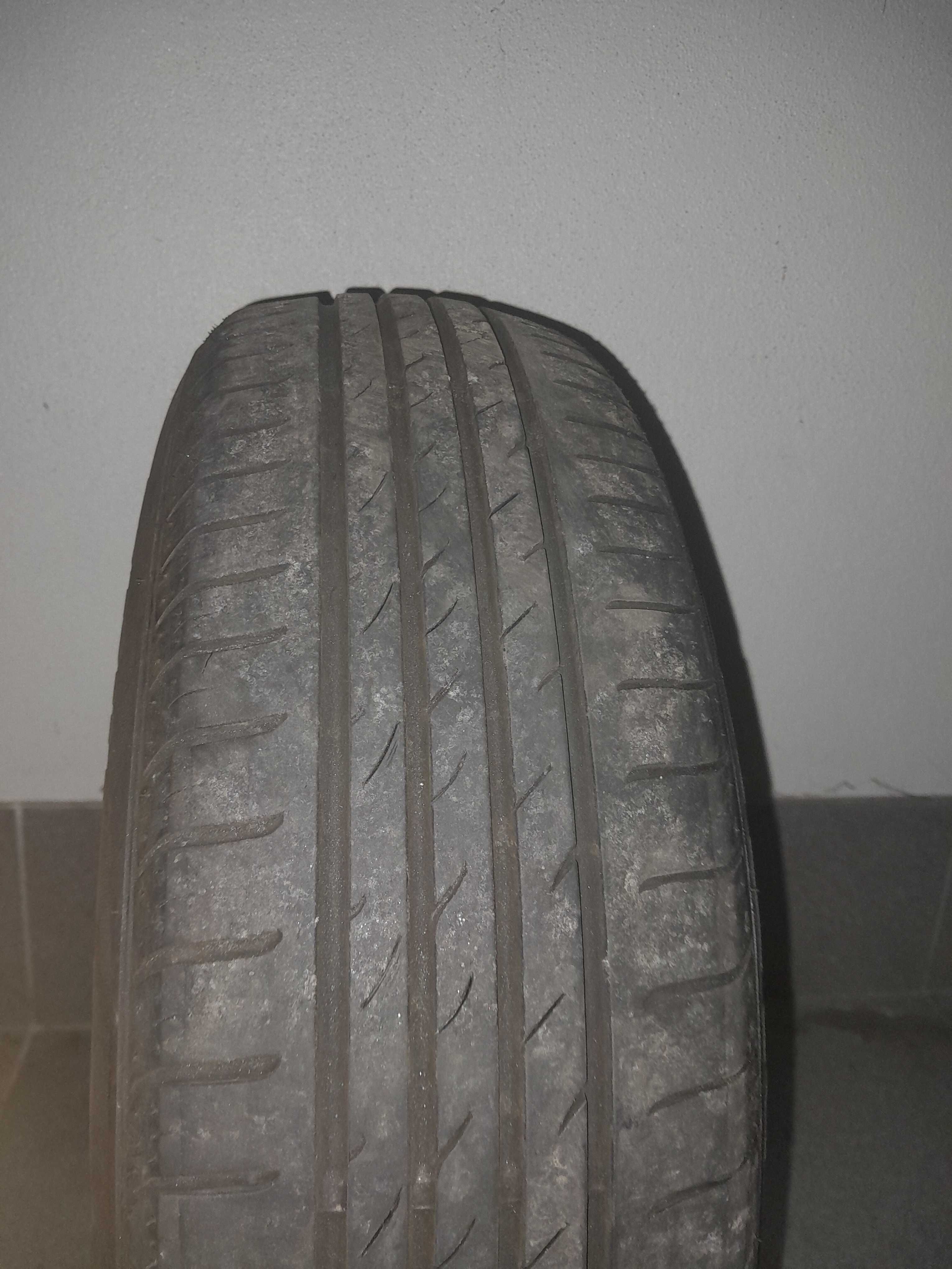 Pneu NEXEN NBlue HD Plus 165/65/15 - Par único