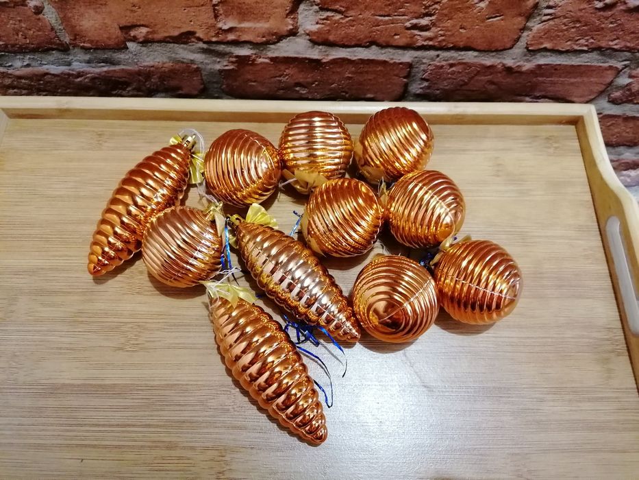 Новорічні ялинкові іграшки на Подарунок