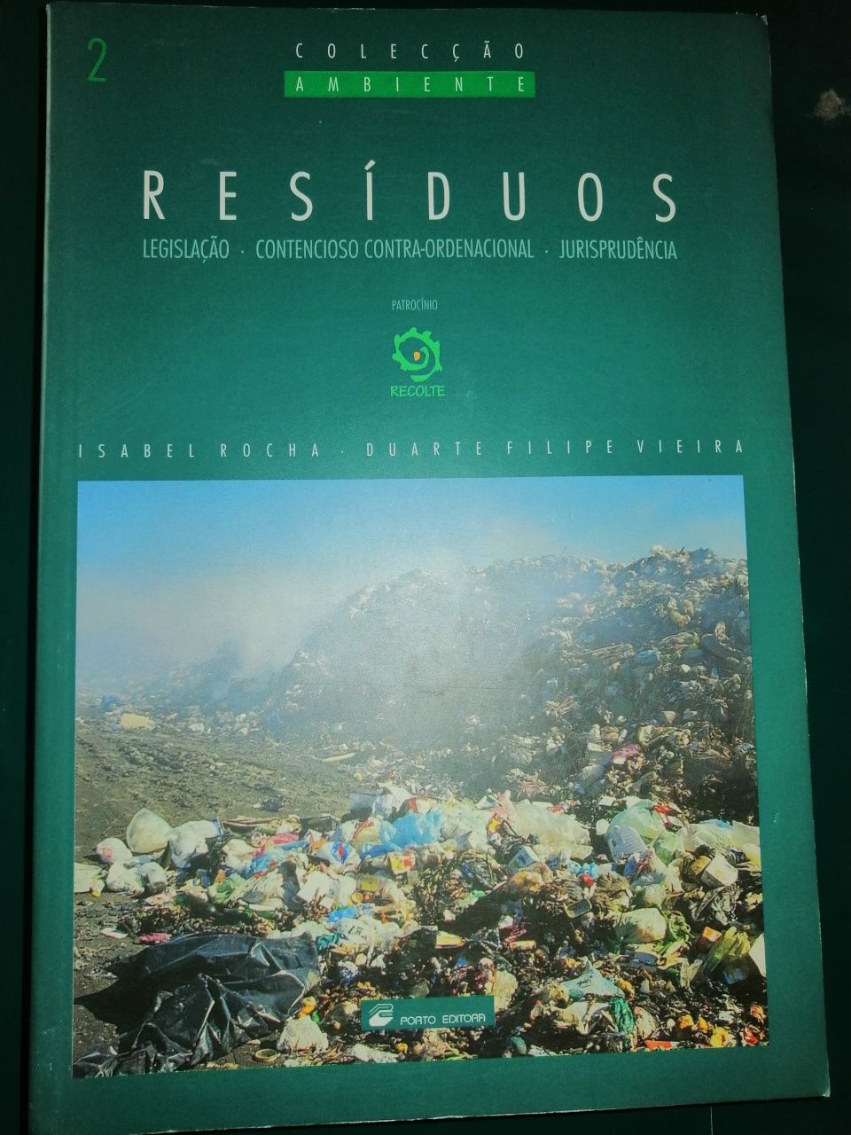 Livro sobre resíduos coleção ambiente