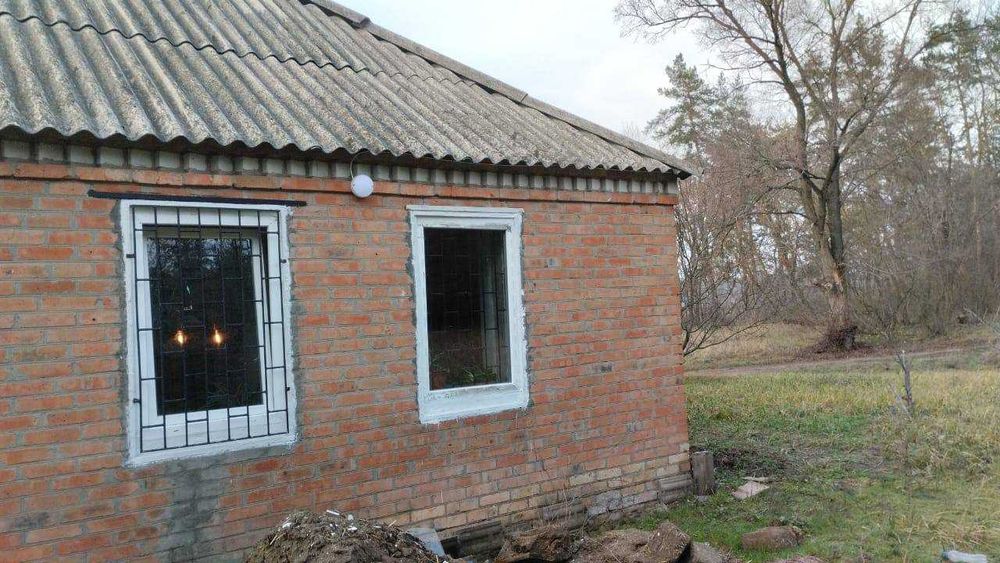 Будинок в селі Писарівка Полтавської області