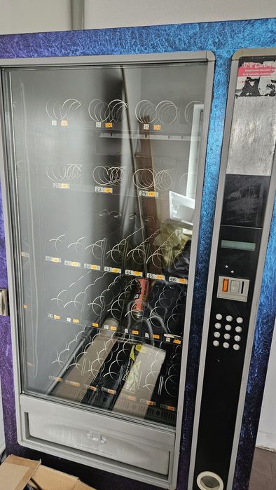 Automat vendingowy Zanussi by Necta