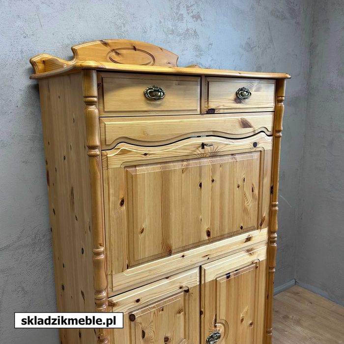 030525 Skandynawski sekretarzyk sosnowy zamykany blat