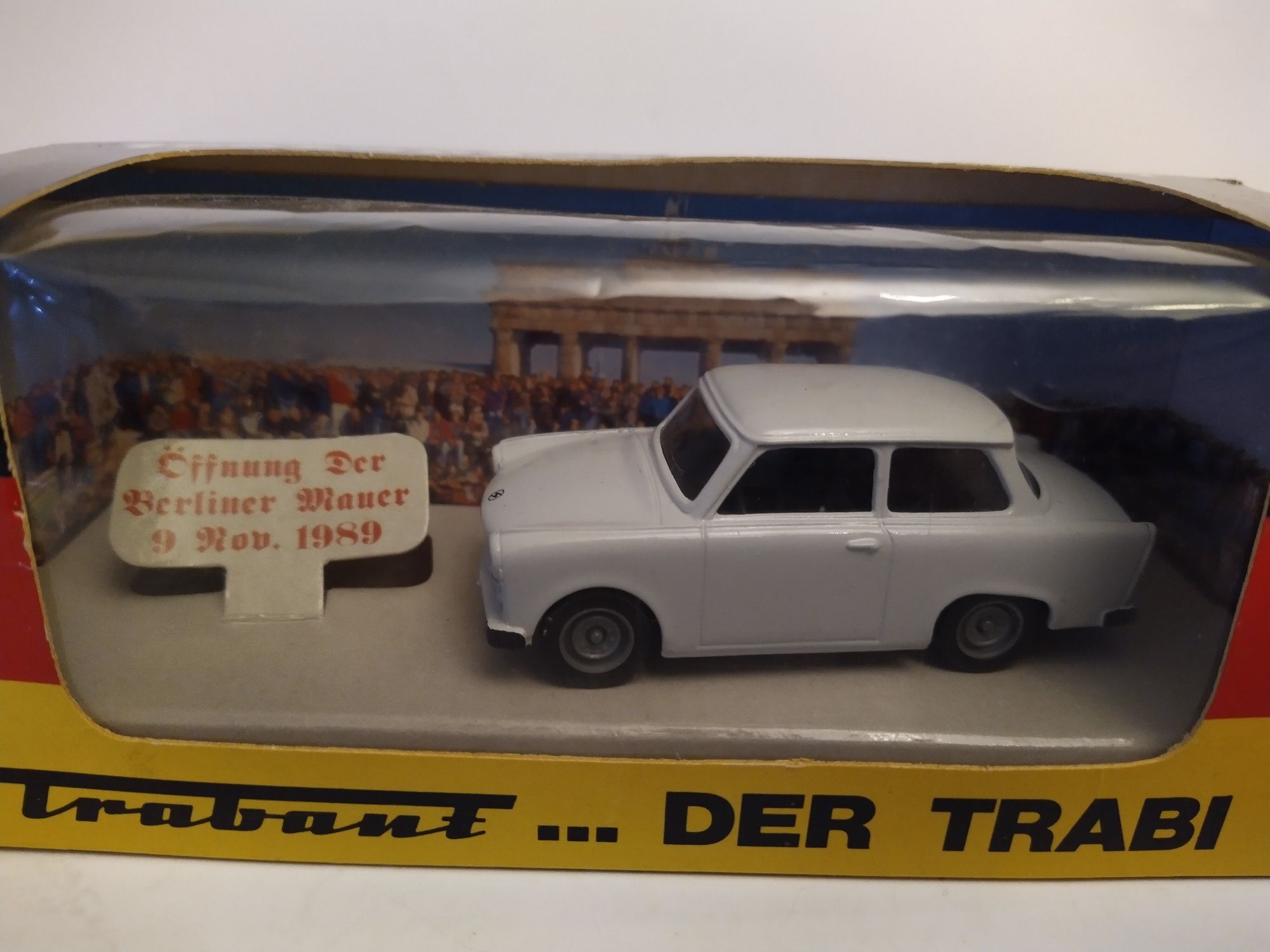 Trabant Skala 1:43 Vitasse der Trabi