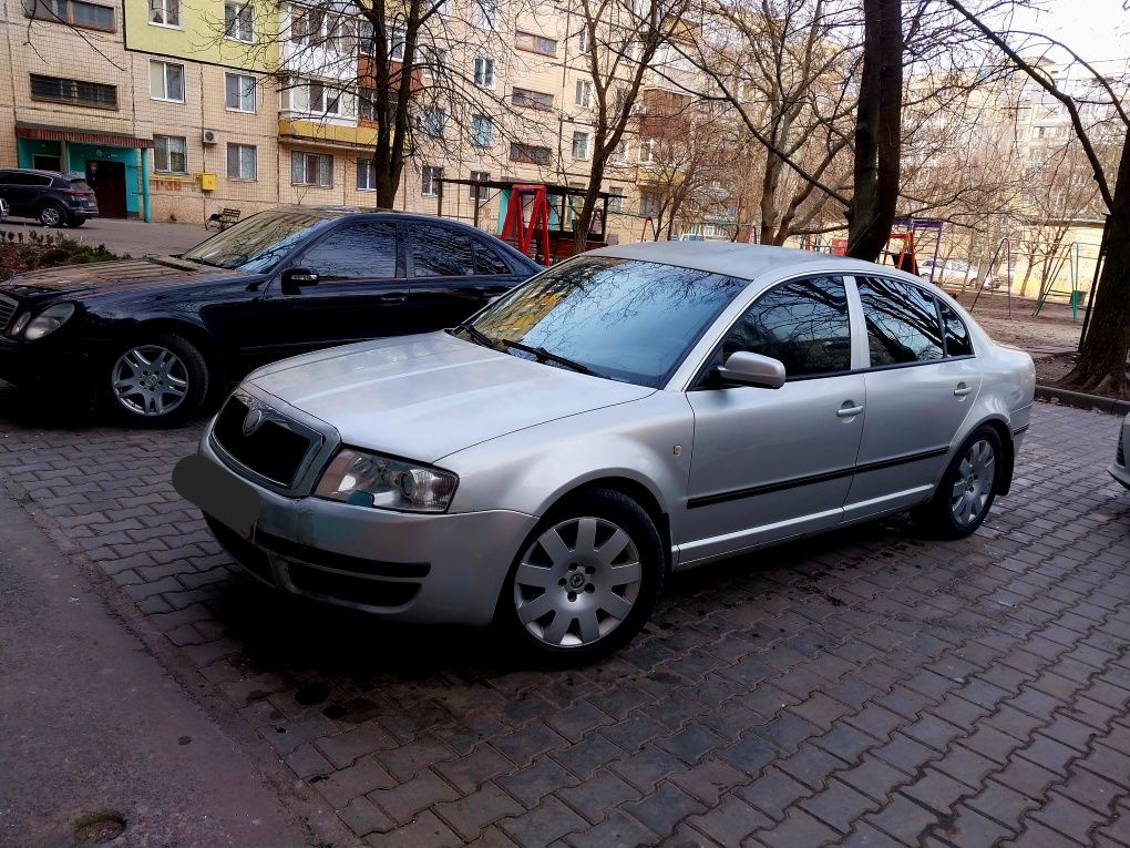 Продам  Skoda superb 2.8 акпп