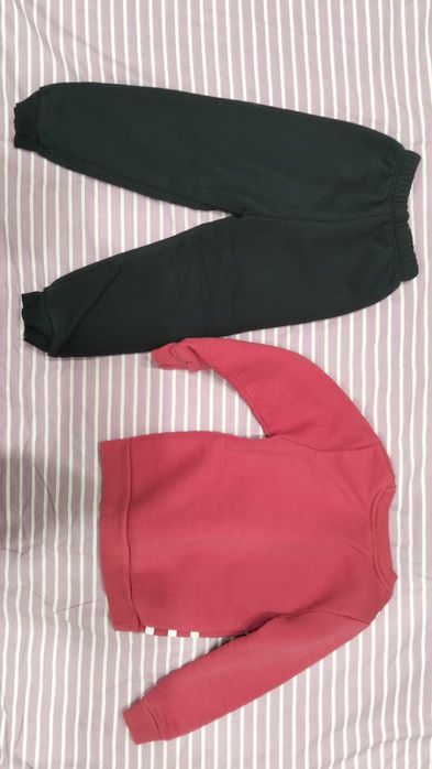 Спортивний костюм для дівчинки