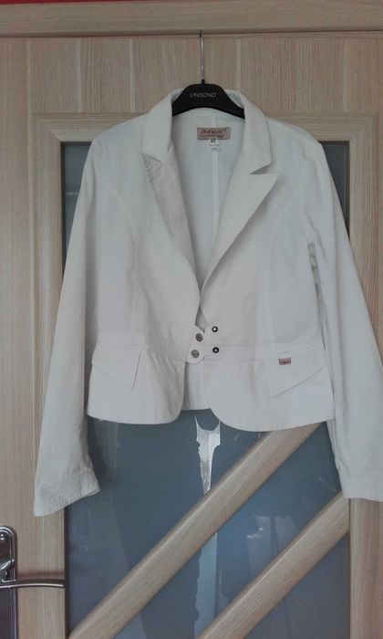 Żakiet biały damski krótki, L