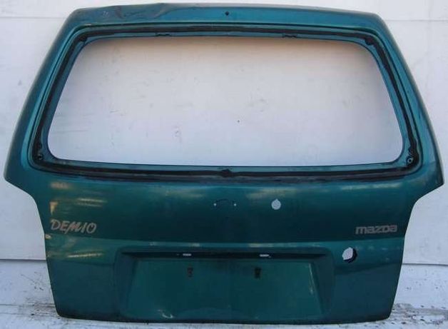 Pokrywa bagażnika klapa tył Mazda Demio 96-