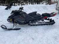 Ski Doo Summit X 850 Expert z Shot-em,