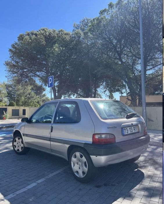 Cetroen saxo bem cuidado