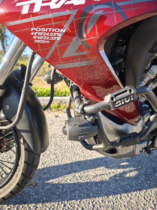 Honda Transalp 700