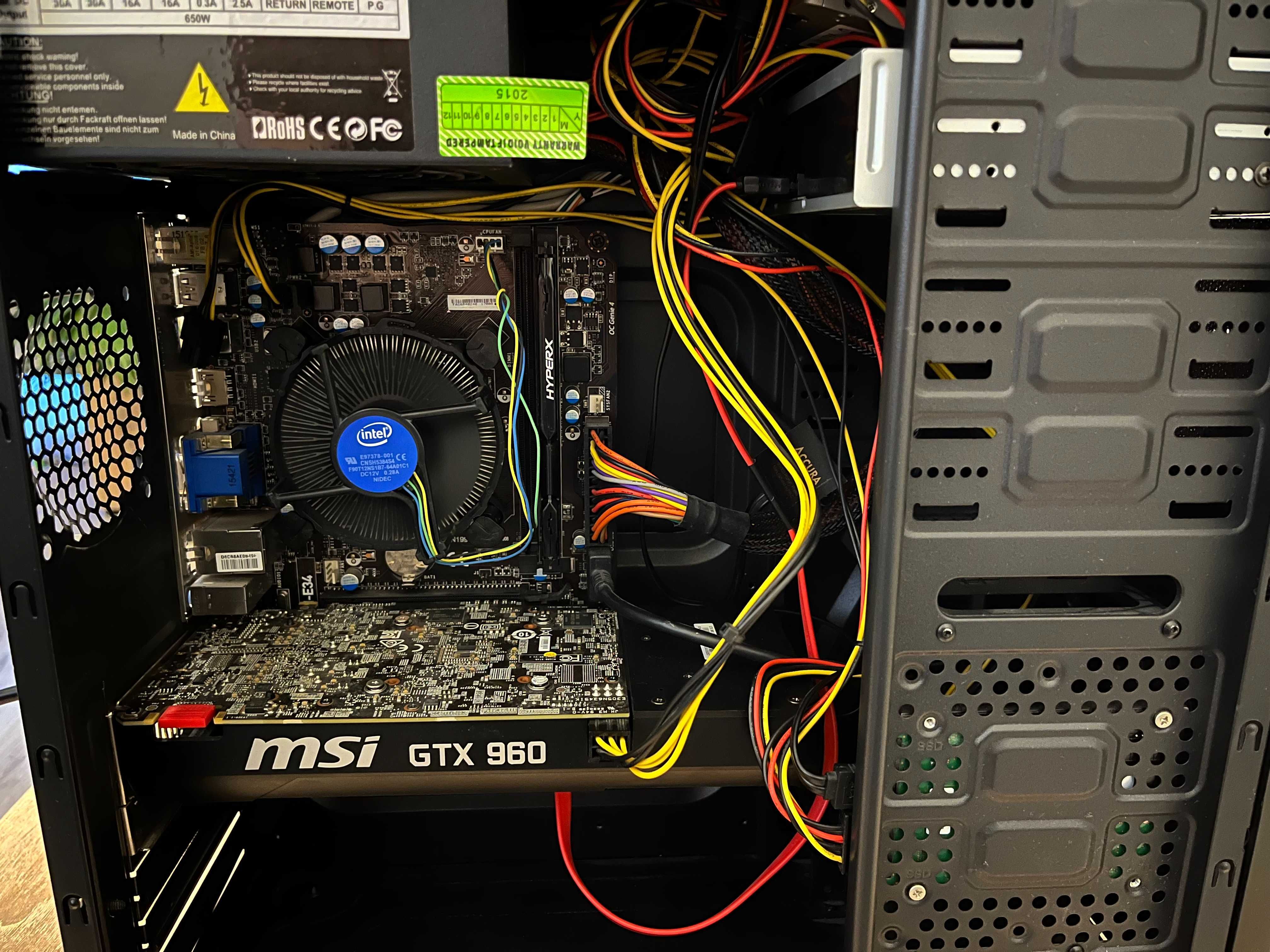 Kompletny Komputer wraz z monitorem