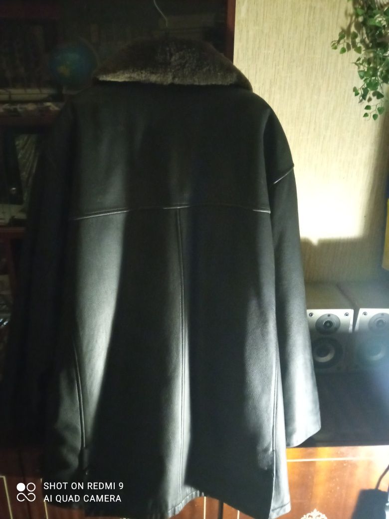 Мужская кожаная куртка большого размера
