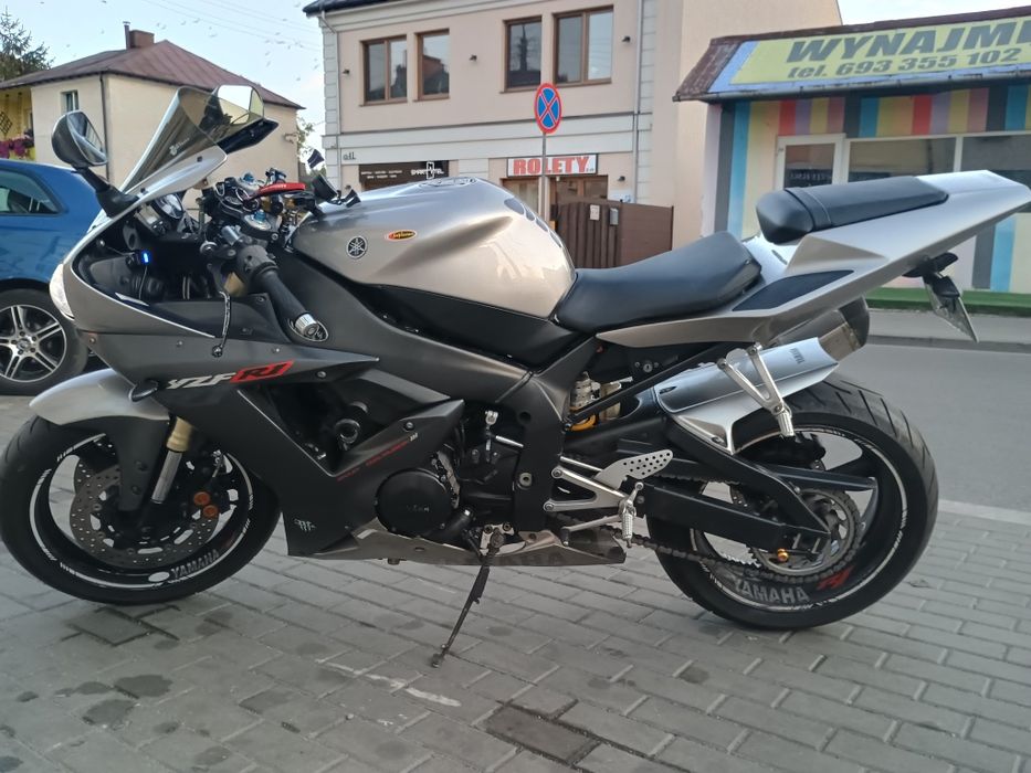Yamaha R1 RN09 okazja