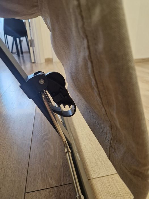 Шезлонг для немовля