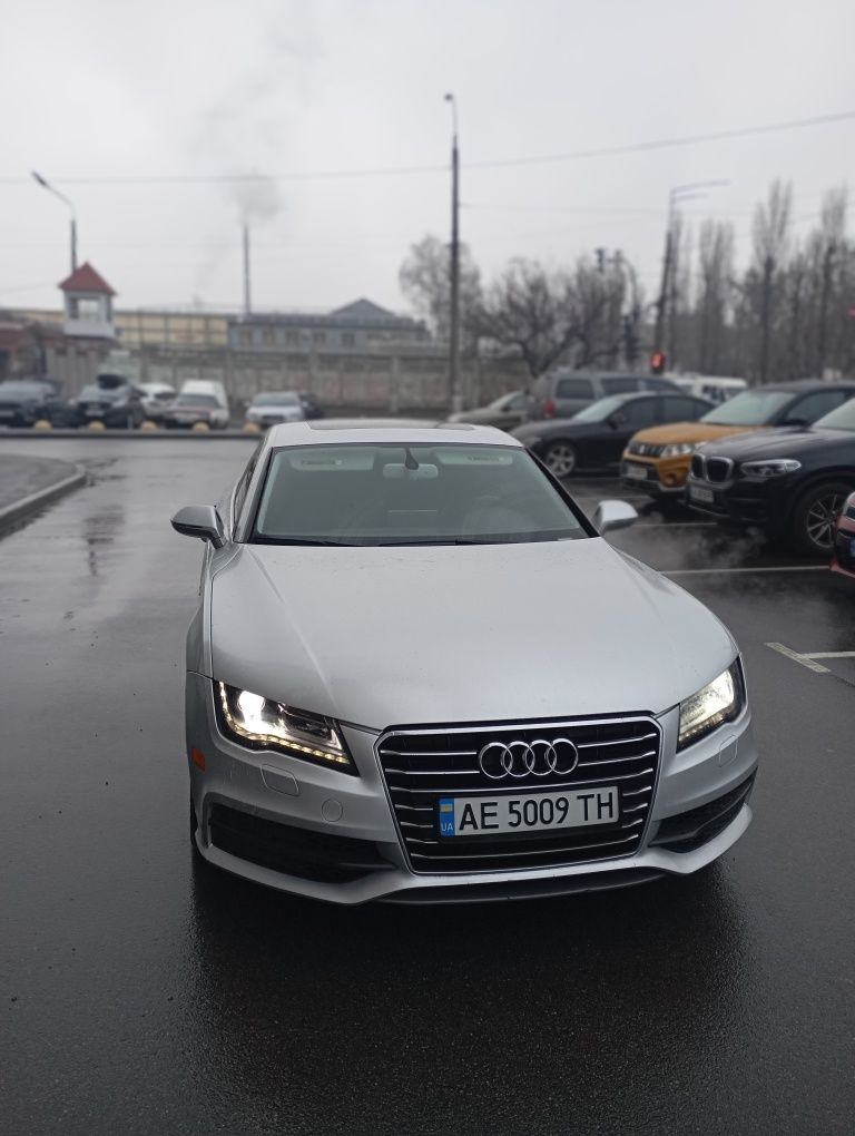 Audi A7 SPORTBACK 2012