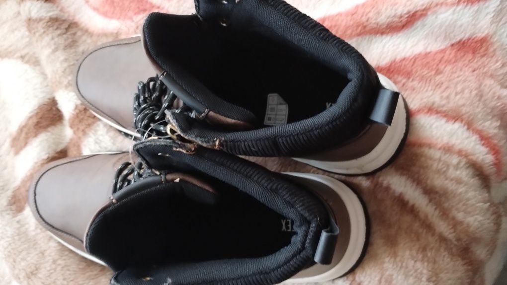 Buty męskie na jesień i zimę trapery