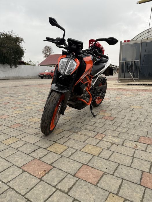 KTM duke 390 2020