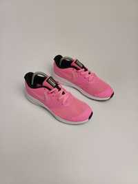 Nike Star Runner 36.5 розмір, 23.5 см рожеві спортивні бігові кросівки