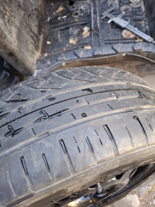 Колесо ,запаска ,резина на Kia 195/60 R 15