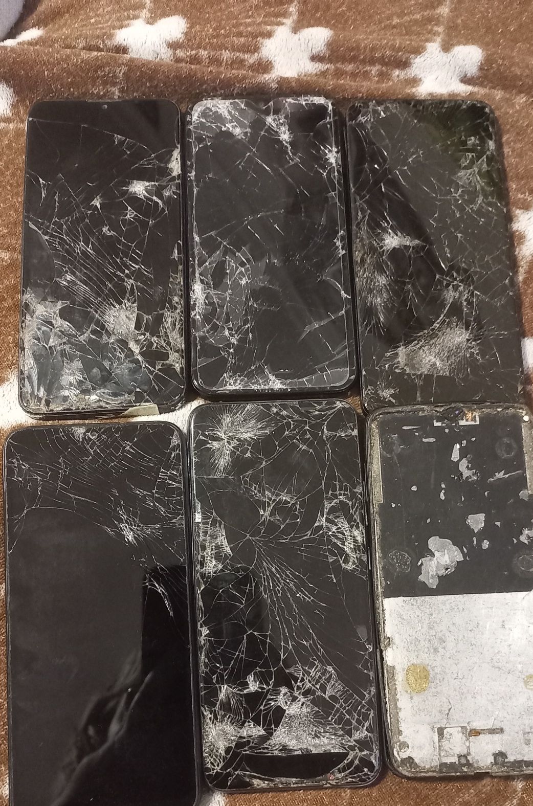 Продам Motorola E7+
