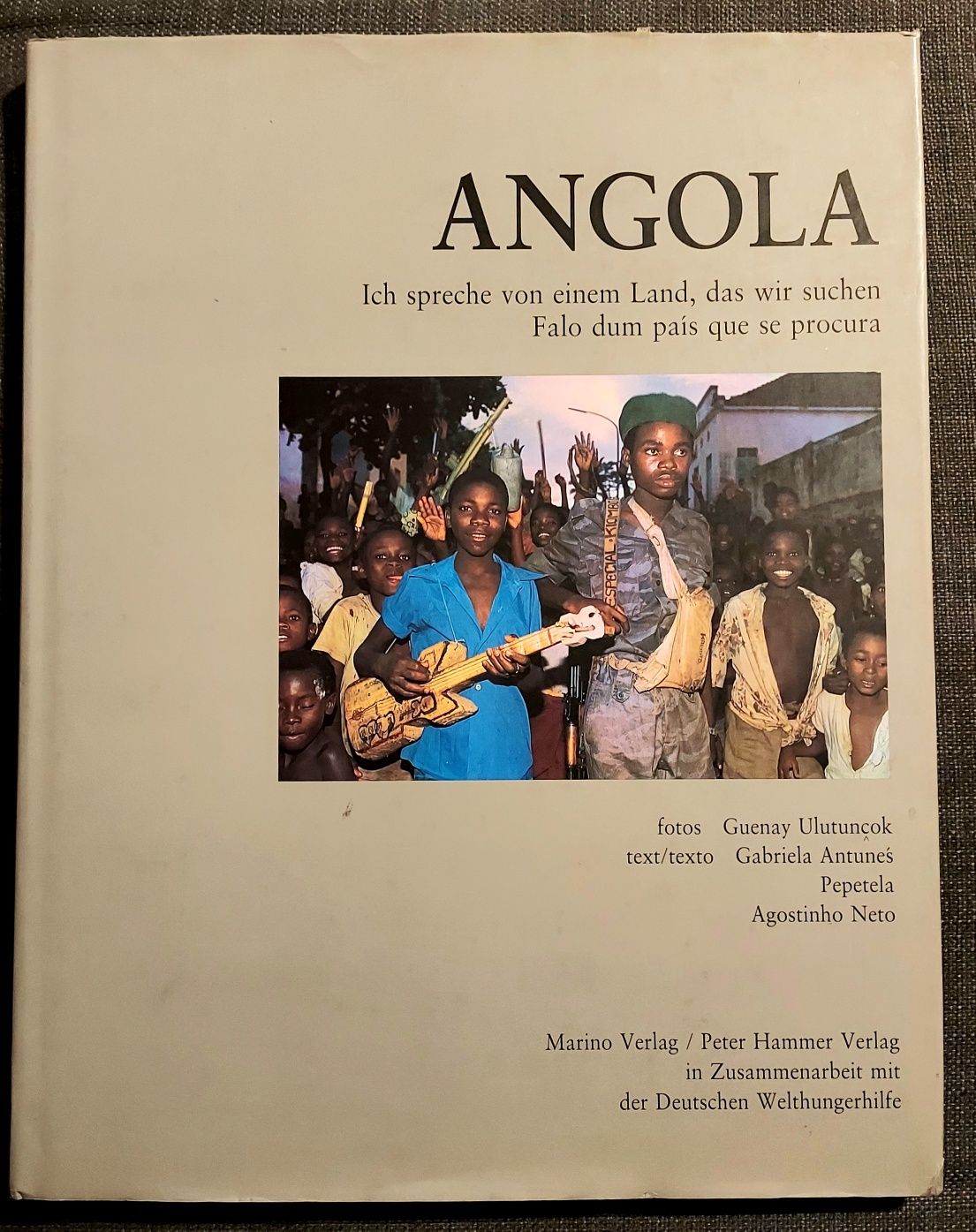 Angola - Falo dum país que se procura