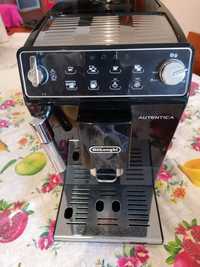 Máquina de café DELONGHI