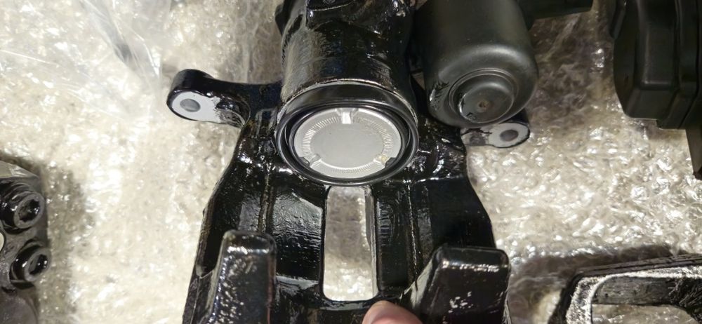 Zaciski audi A4 B8 przód+tył z jarzmami 320mm 2.0 TFSI