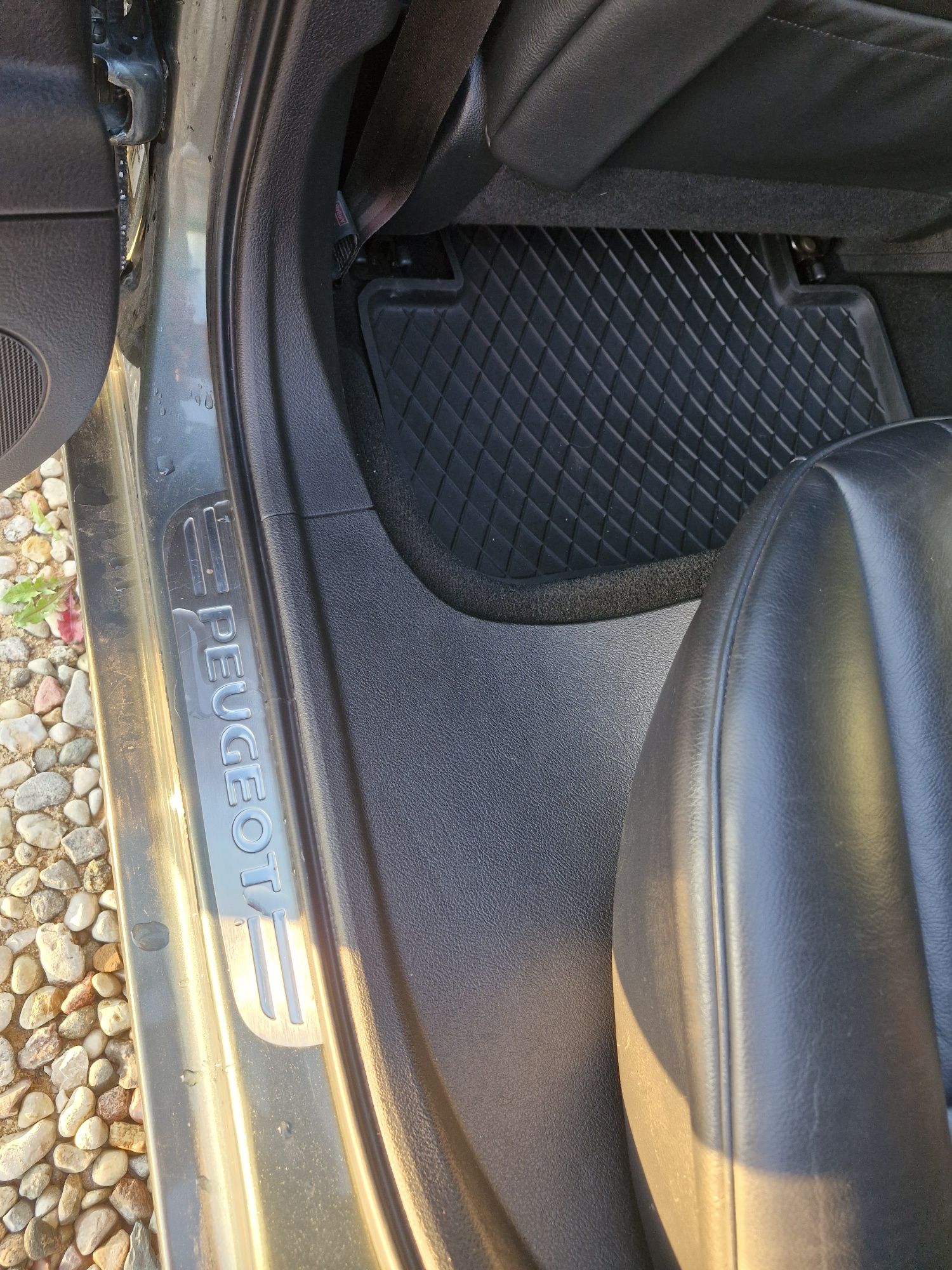 Peugeot św 2007 r