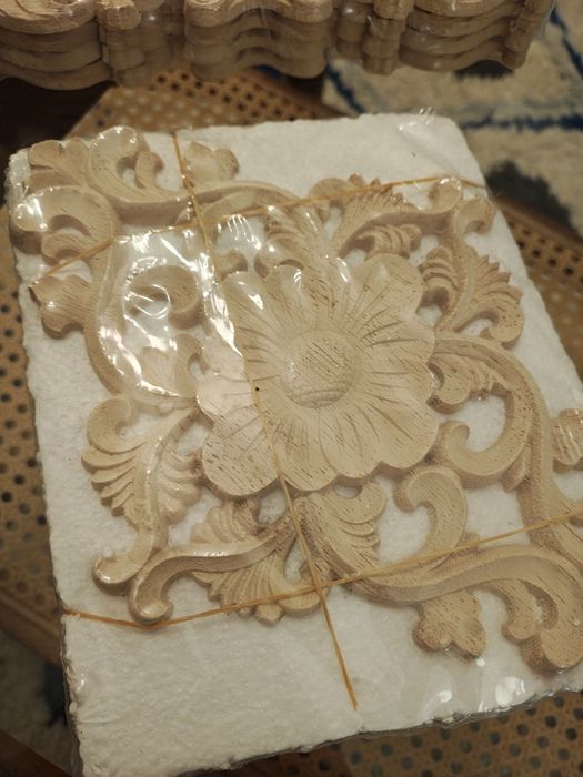 Ornamenty dekoracyjne dekory drewniane retro vintage