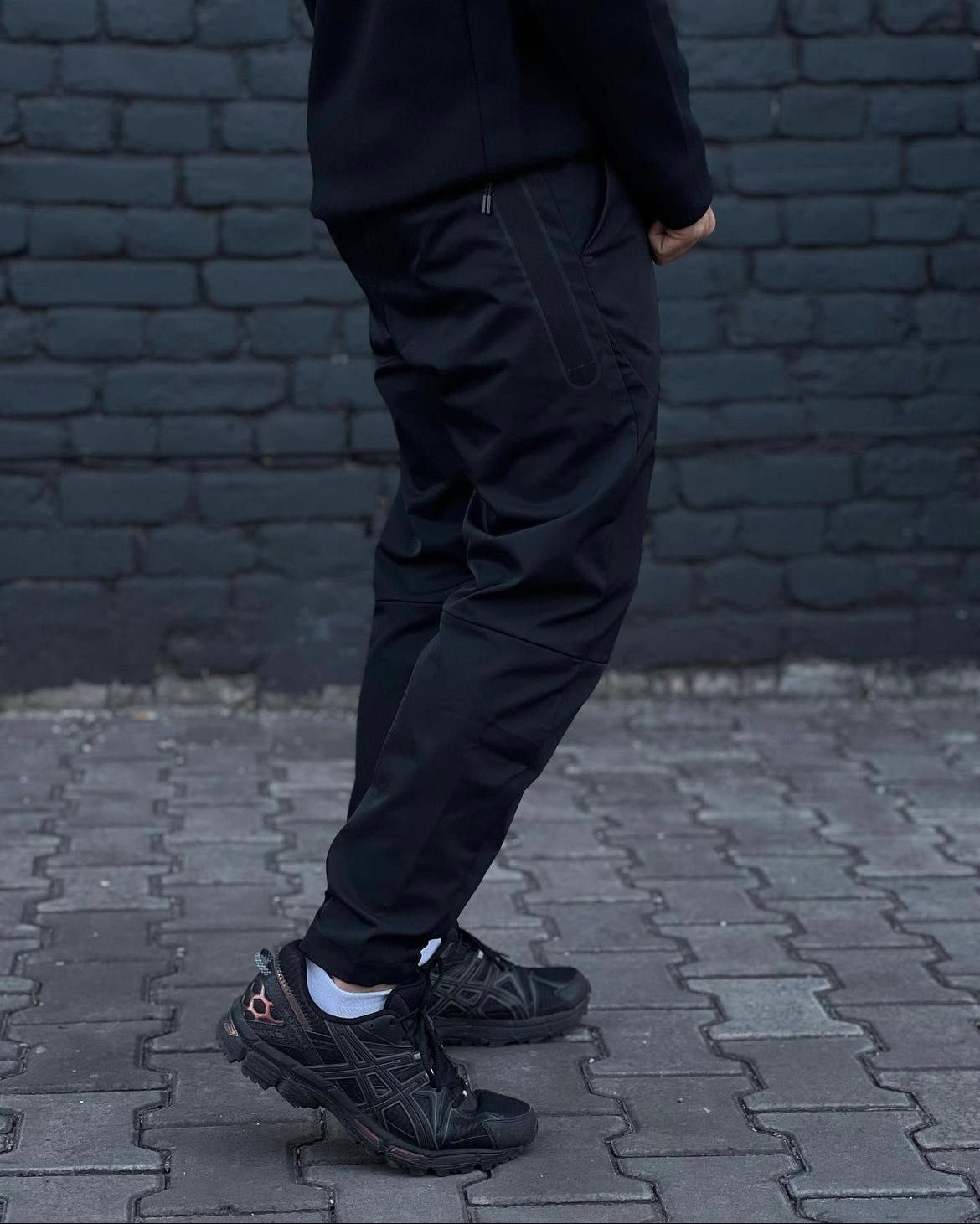 Штани Nike Tech essentials pants . Розмір - S
