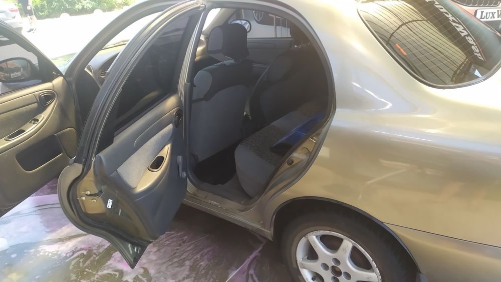 Продам ЗАЗ Ланос SE 2011 года максимальная комплектация газ/бензин