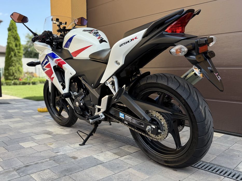 ‼️Продам Honda CBR250R, ABS, 2012рік, свіжа з Японії‼️