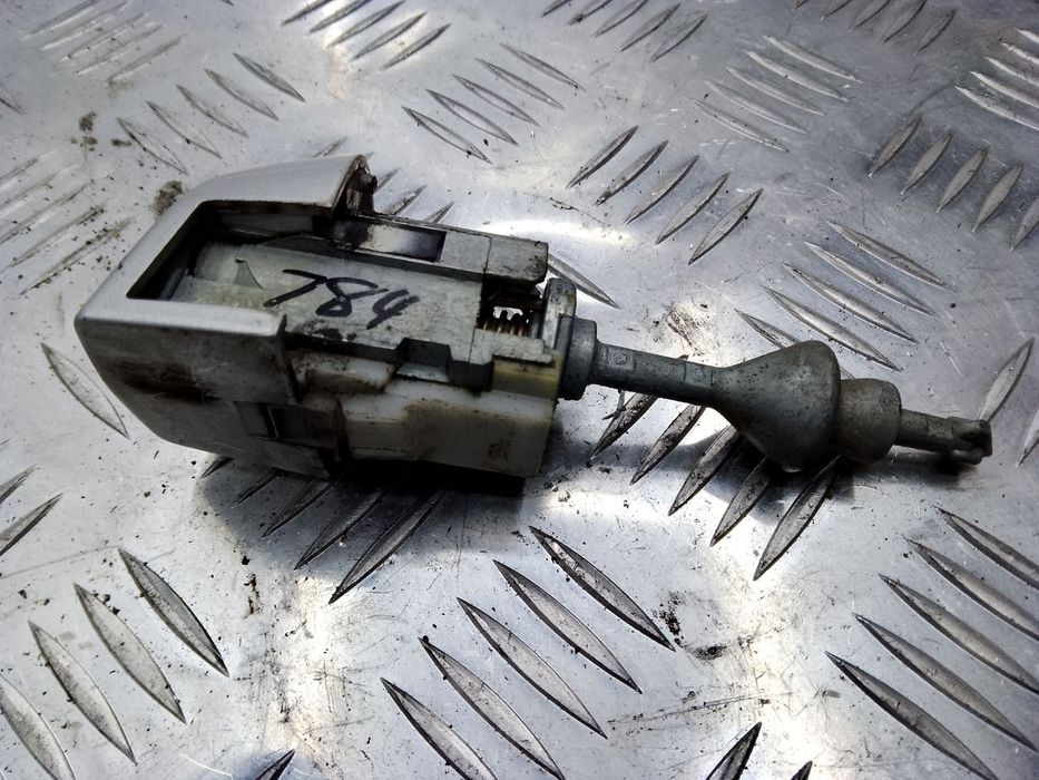 Личинка замка левой двери 51217187879 для BMW X5 E70 2006-2013