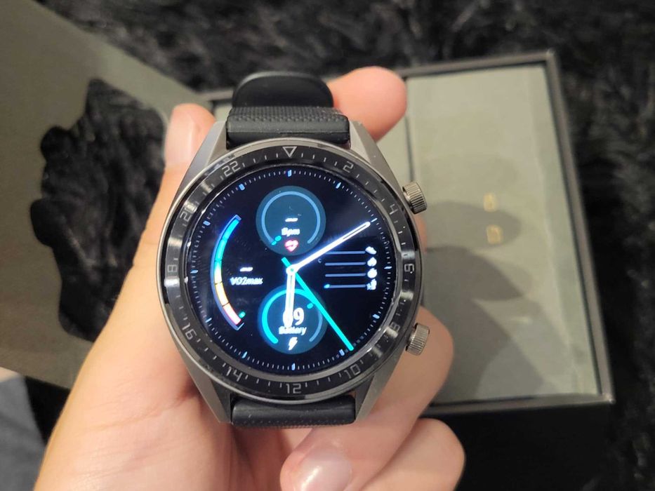 Sprzedam Huawei Watch GT ( z orginalnym pudełkiem )