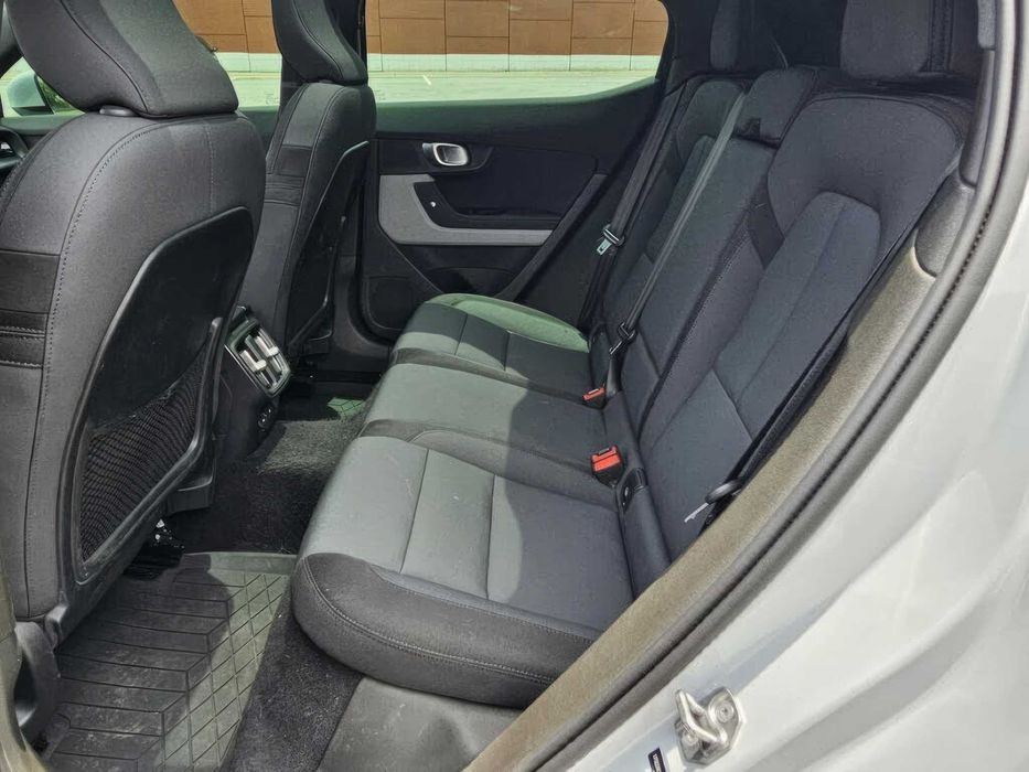 Polestar 2      2022