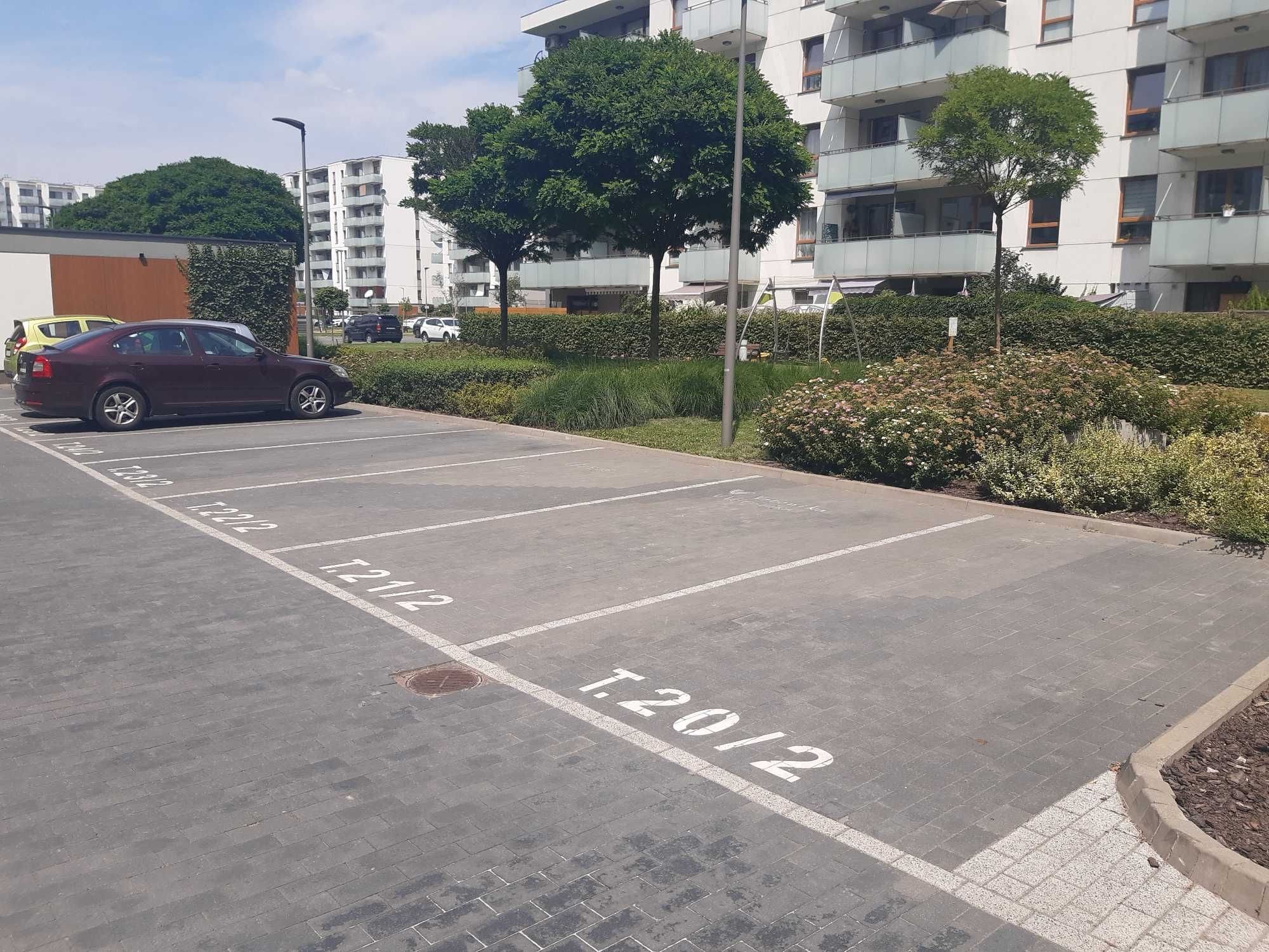 Do wynajecia miejsce parkingowe ul.Posag7Panien