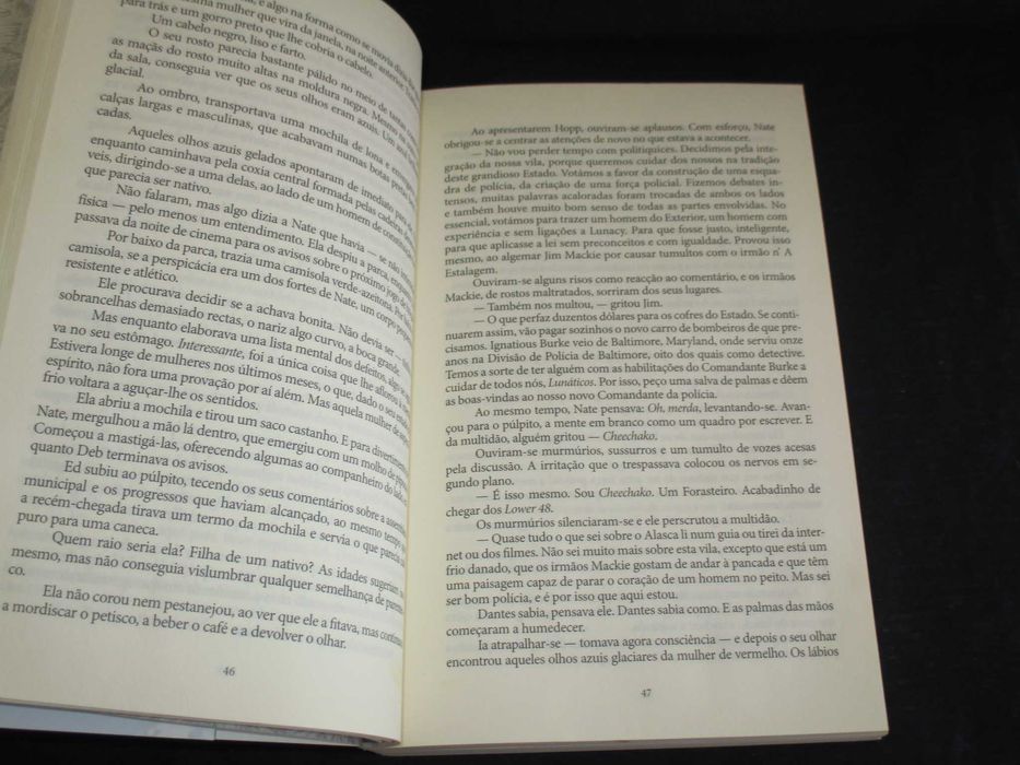 Livro Luzes do Norte Nora Roberts 1ª edição 2008
