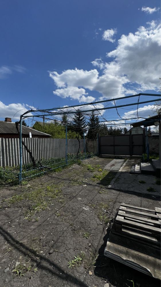 Продам дом в Чугуеве ( рн Осиновка) рядом река